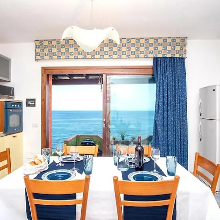 Dom wakacyjny Vacanze Porto Corallo *